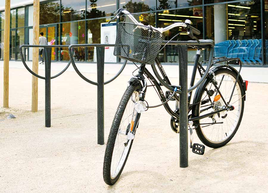 Appui vélos NANTES conçu et fabriqué par Aréa mobilier urbain