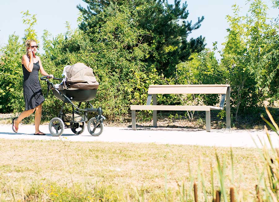 Banc ATLANTIQUE BOIS conçu et fabriqué par Aréa mobilier urbain