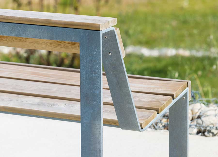 Banc ATLANTIQUE BOIS conçu et fabriqué par Aréa mobilier urbain