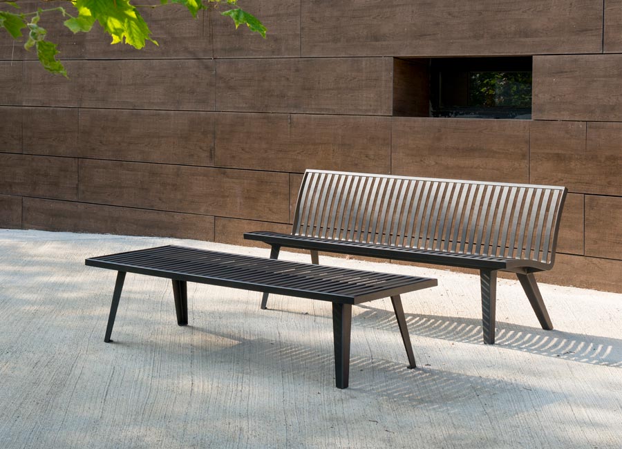 Banc simple ATLANTA conçu et fabriqué par Aréa mobilier urbain